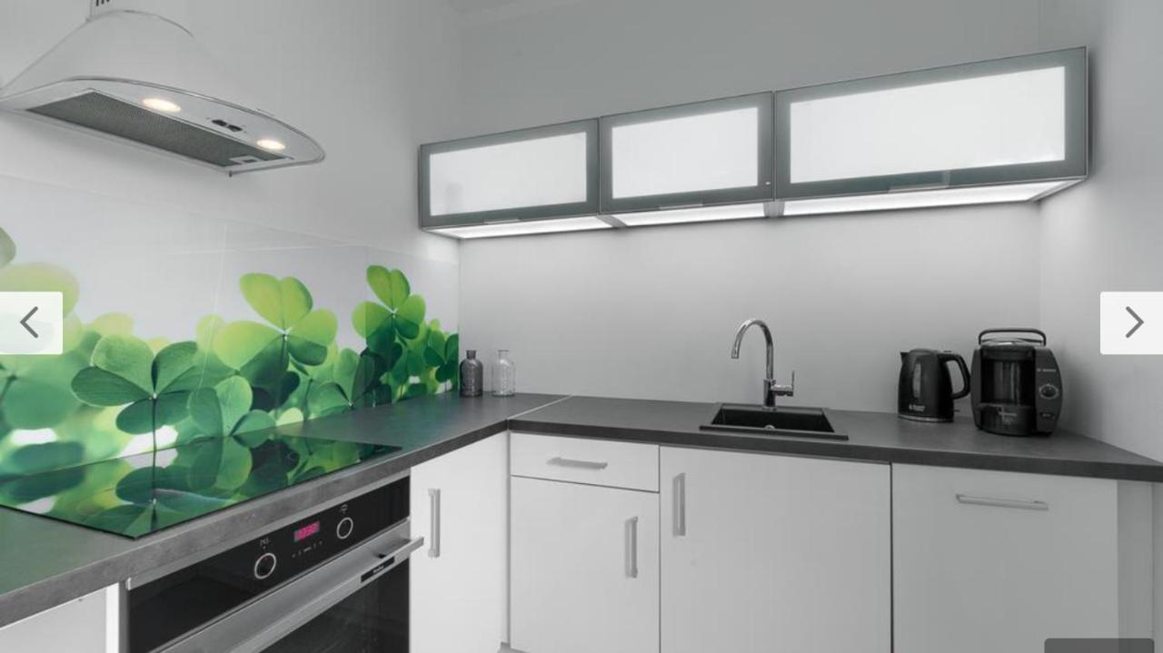 Apartamenty Amb ชเตชชิน ภายนอก รูปภาพ